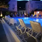 Katerina 3*